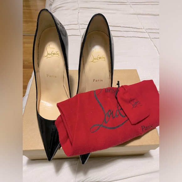 Christian Louboutin Shoes - RED BOTTOMS CLASSIC 4.5 inch heels
Worn 1 time,  in excellent condition.